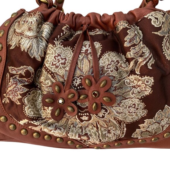 Isabella Fiore Shoulder Bag - Picture 2 of 10
